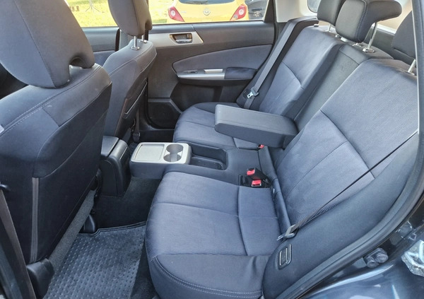 Subaru Forester cena 34900 przebieg: 197000, rok produkcji 2009 z Zawadzkie małe 667